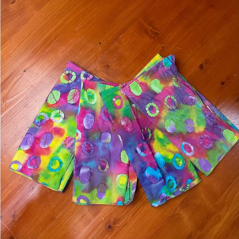 Large (20